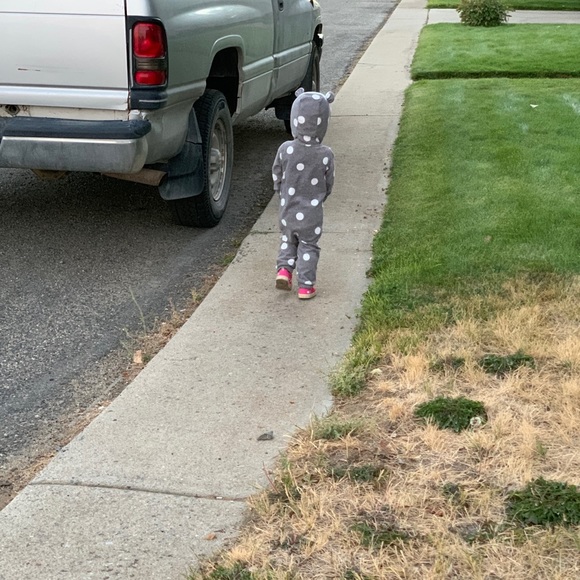 Meet your Posher, D - Picture 1 of 1